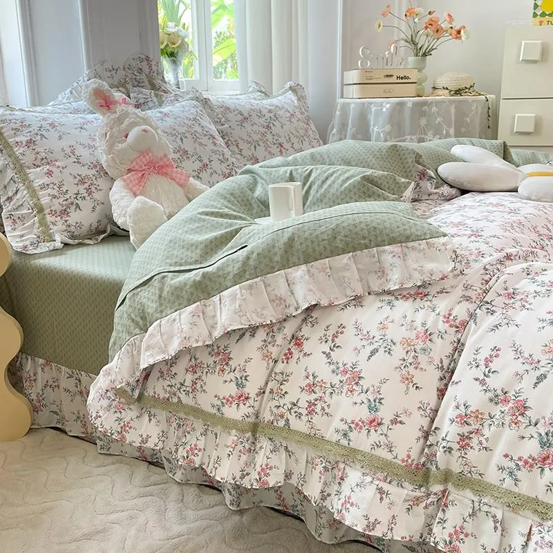 Sängkläder Bomull Vintage Fransk Lantlig Princess Set Blommig Ruffled Edge Påslakan Platt/tillpassat Lakan Örngott