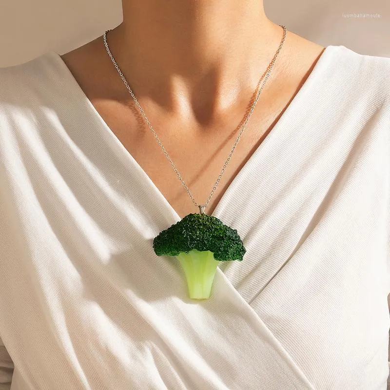 Hänge Halsband HuaTang Rolig Simulering Broccoli Pandent Halsband För Kvinnor Flickor Färska grönsaker Geometri Harts Akryl Smycken Krage