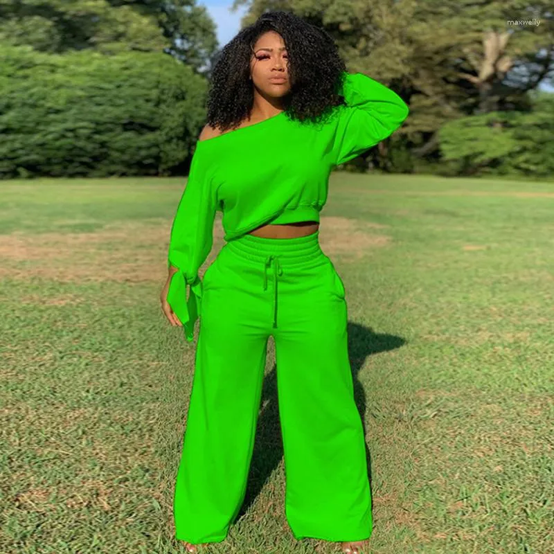 2023 Wholesale Womens Casual Jogging Sports Matching Set Long Sleeve Crop  Top And Green Sweatsuit Womens With Pockets From Maxwelily, $26.36