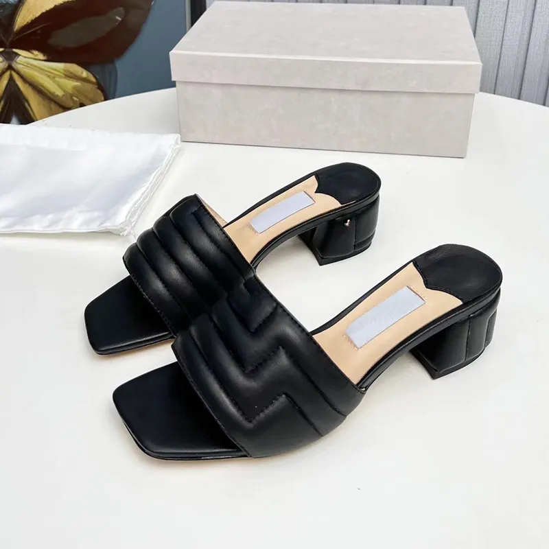2023 Designer Pure color Square head Slides slippers Womens Luxury 100% leather outdoor elegance High heels Sandals ladys sexy shallow mouth slipper shoes sizes 35-39