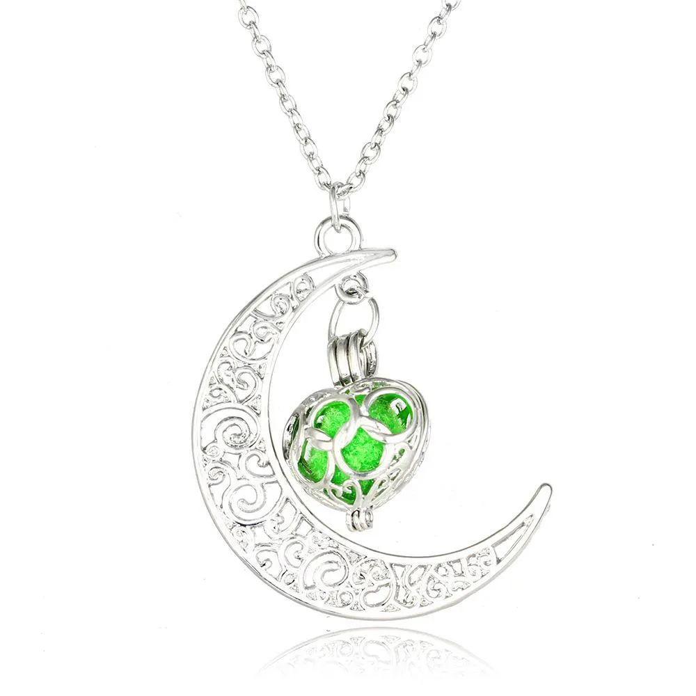 Pendant Necklaces Heart Shape Essential Oil Diffuser Hollow Floating Aromatherapy Locket Moon Necklace For Women Fashion Diy Drop De Dhgu8