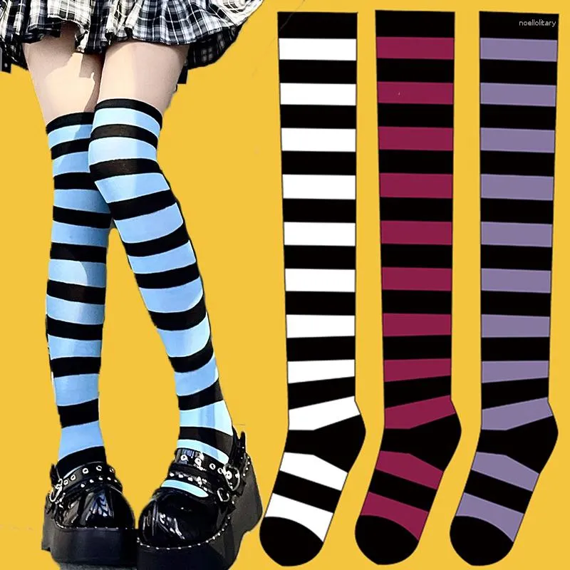 Damstrumpor Damlår högt över knäet För tjejer Svart Vitrandiga strumpor Lång Slouch Socken Kawaii Stickade Soks