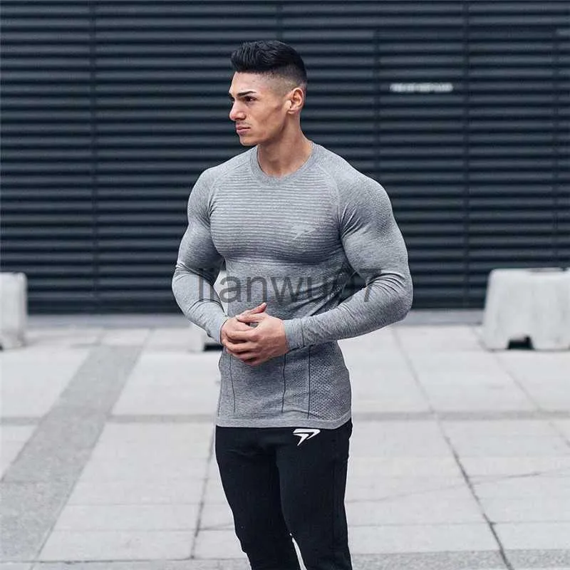 T-shirts pour hommes NOUVEAU Hommes Compression Séchage rapide T-shirt à manches longues Homme Gym Fitness Running t-shirt Homme Jogging Sports Workout Tight Tees Tops J230705