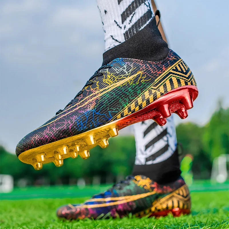 Black and gold top youth soccer cleats