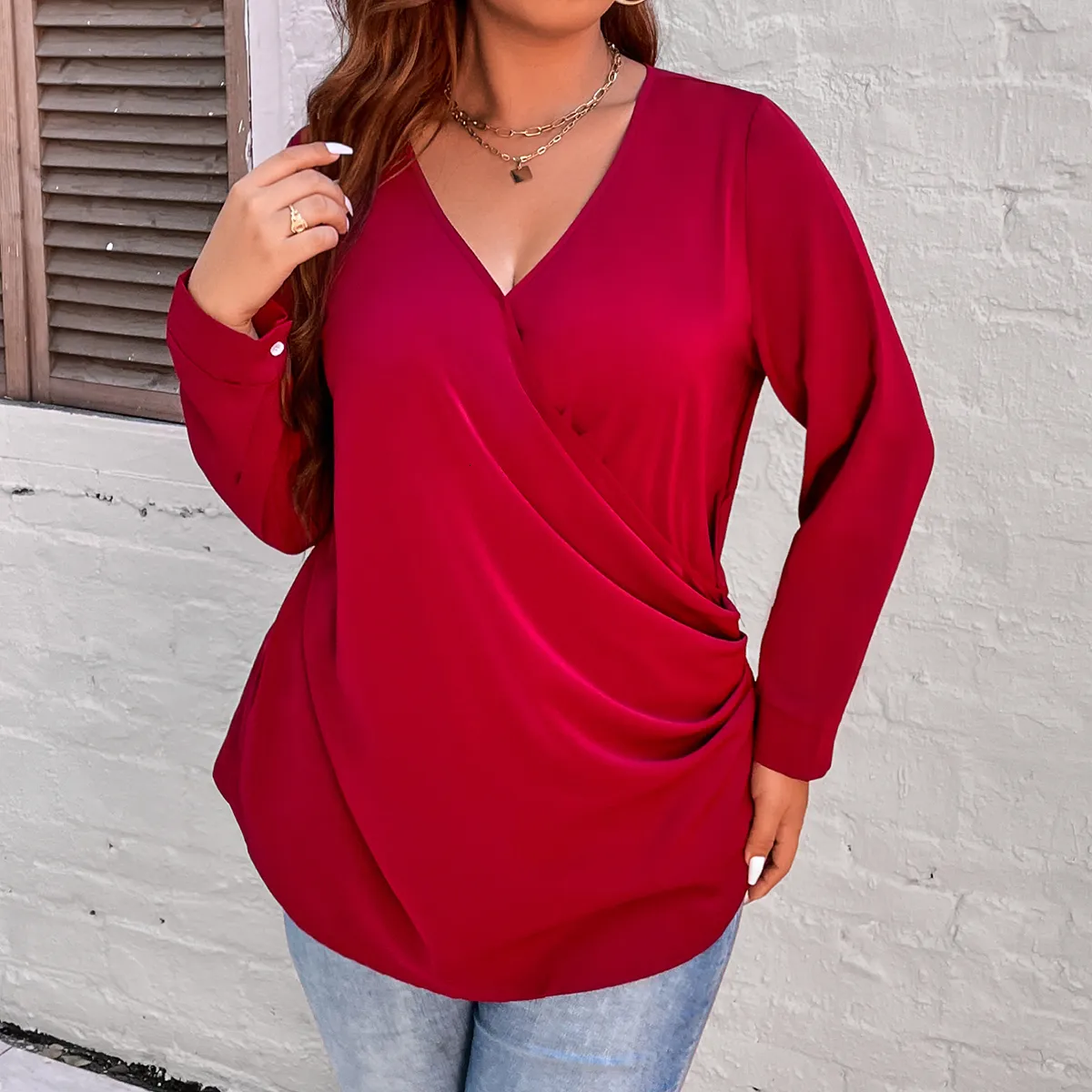 Plus Size Womens Loose Fit V Long Shirt Solid Black, V Neck, Long Sleeve,  Casual Blouse For Autumn/Winter 4XL From Mu01, $10.25