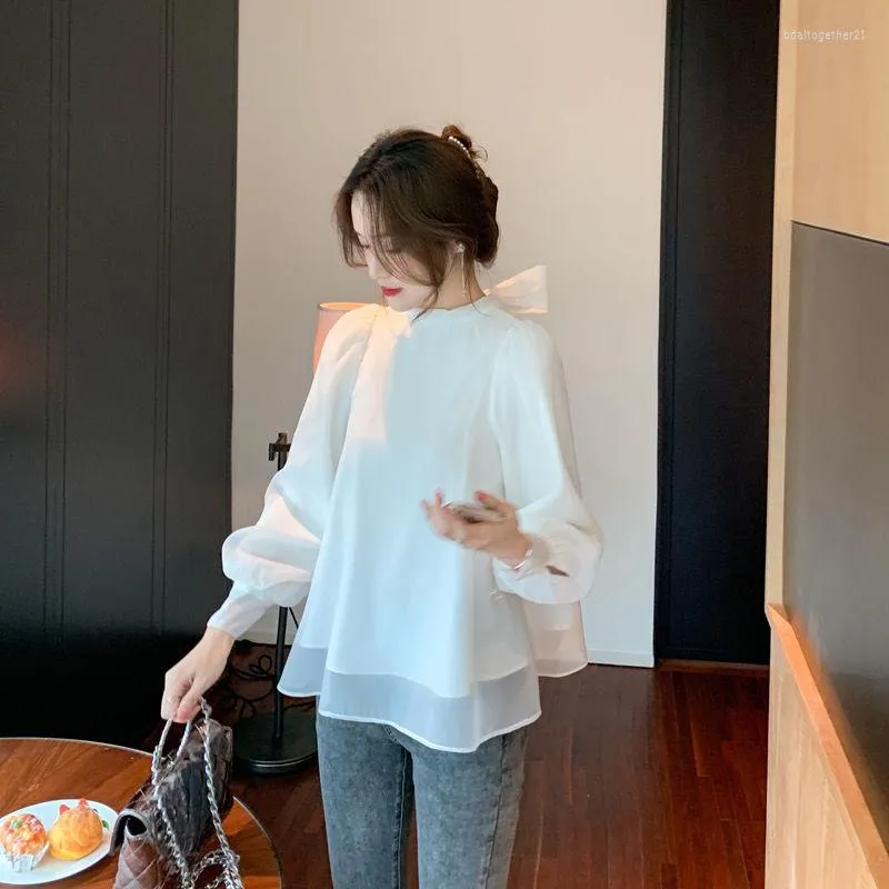 Kvinnors blusar French Court Style Long-Sleeved Chiffon Shirt Women 2023 Spring Vintage Bubble Sleeve Front and Back Wear Cersatile Blouse