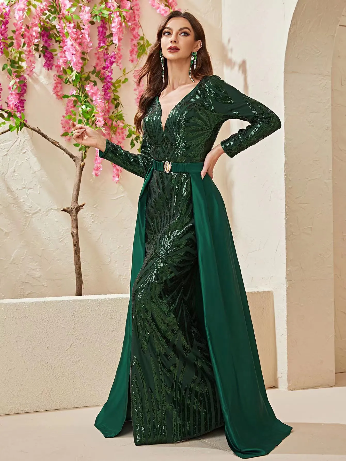 Good quality Black Dress sexy evening gown lingerie, Women's Fashion,  Dresses & Sets, Evening dresses & gowns on Carousell