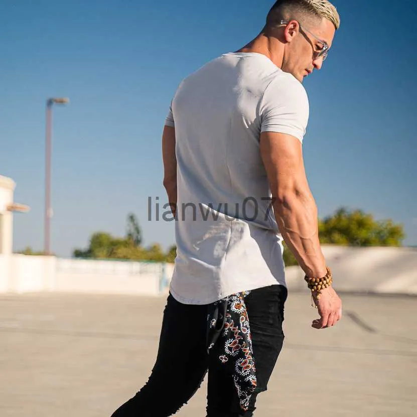 Mens Muscle Fit Longline Muscle Fit T Shirts Fashionable Tee For Athletic Workout And Gym Slim Fit Short Sleeve Tee J230705 From Lianwu07 8.2 DHgate.Com