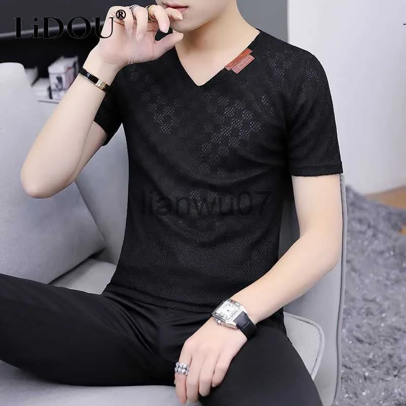 T-shirts pour hommes 2023 New Summer Korean Fashion Sports Chic Street Tees Hipster Neat Capable Y2k Tshirt Vneck Shortsleeve Solid Color Top Men J230705