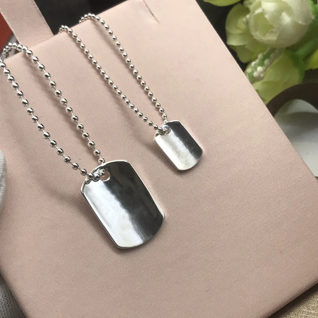 2023 New luxury Big square pendant necklace charm fashion men's and women's necklaces high-quality Stainless Steel Designer Jewelry