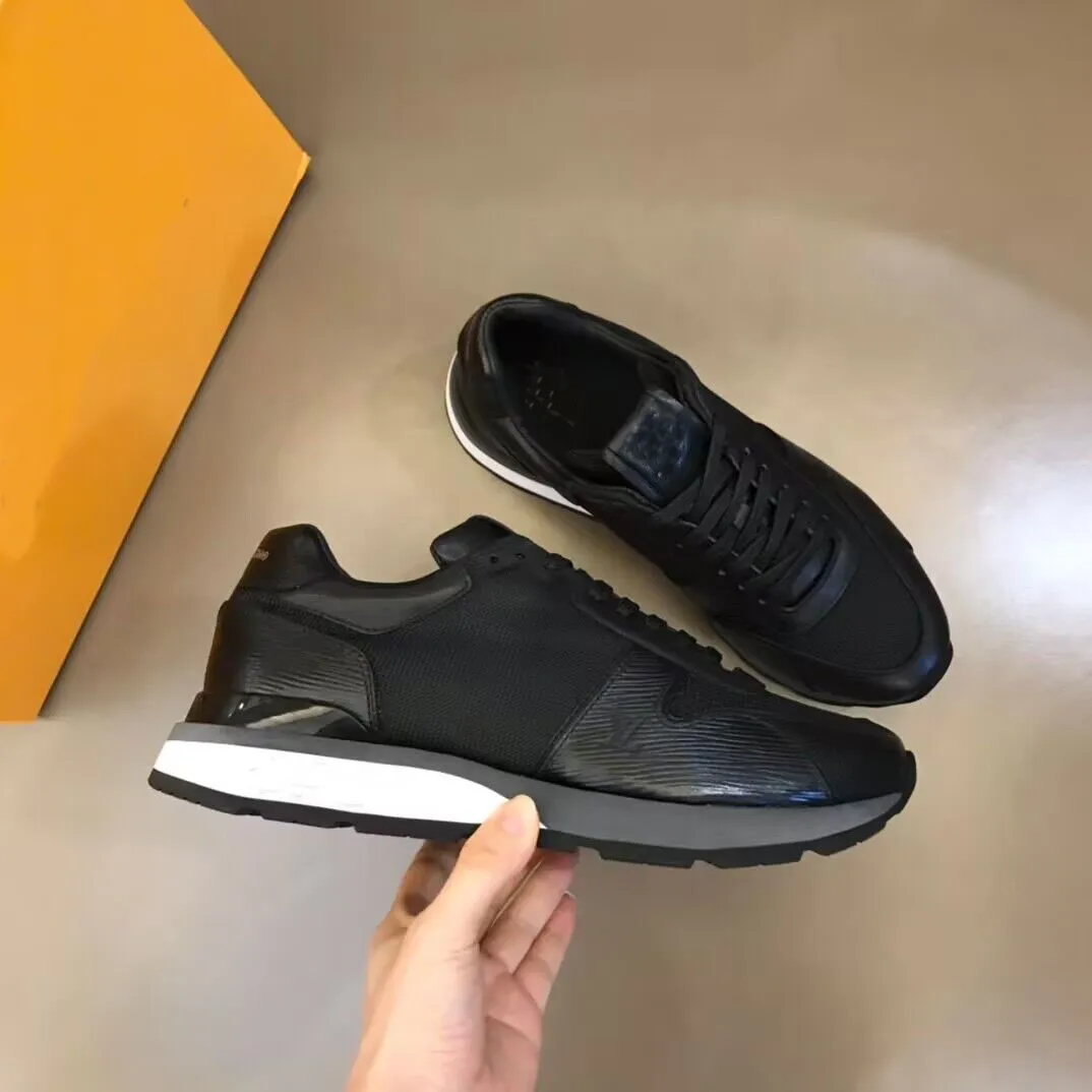 إيطاليا العلامة التجارية 2024S/S Run Sneakers Shoes Retro Leather Platform المدربون من المطاط المستوحى من الرجعية الوحيدة للرجال Women Party Comfor