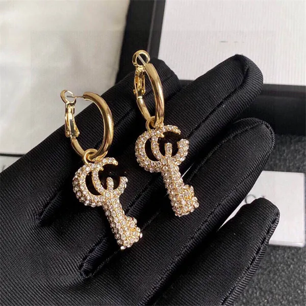 Classiques Rétro Boucles D'oreilles Designer Stud G double Boucle D'oreille De Luxe Charme Femmes Diamant bijoux Womam GGity Perle 768