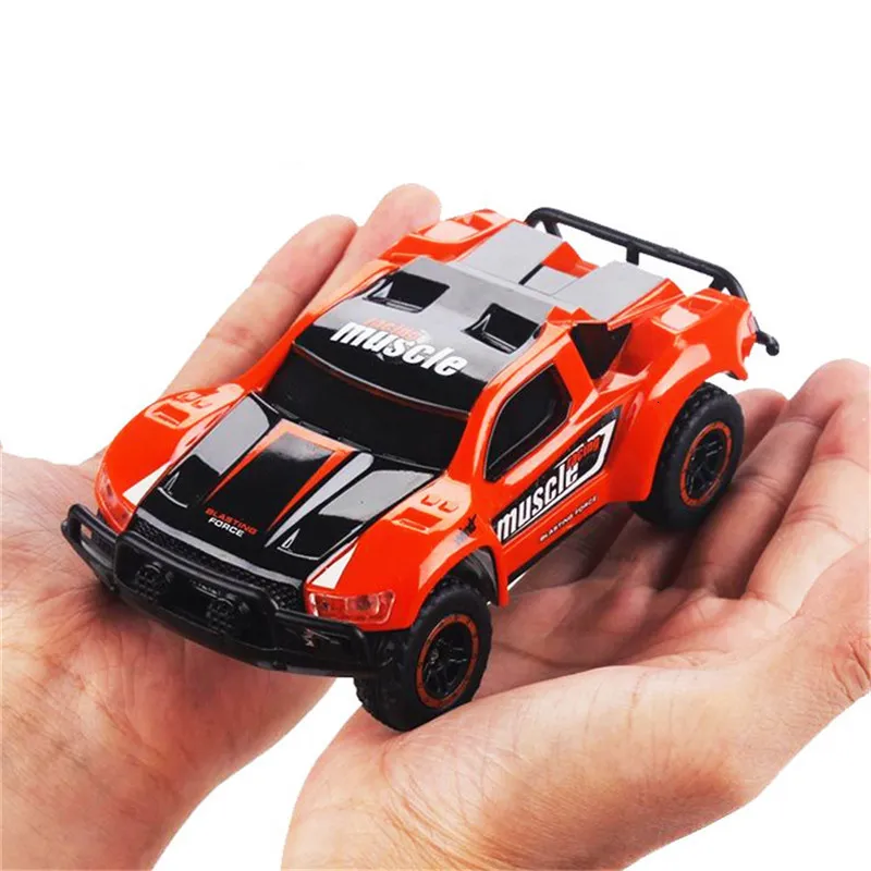 ElectricRC Auto Speelgoed 143 24G 4WD mini Rc Elektrische 14kmh Truck Voertuig Model Kids Drift afstandsbediening jongens speelgoed voor 10 jaar oud 230630