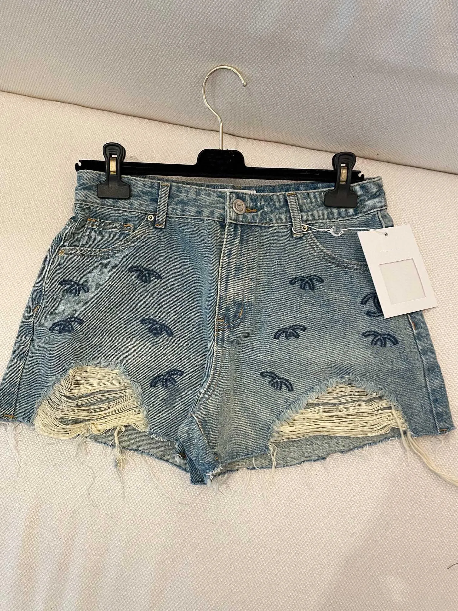 Jeans da donna alla moda di qualità al ginocchio strappati per i fori Pantaloncini di jeans taglie forti con jeans a vita alta Taille Haute Donna Donna Jean Femme T7