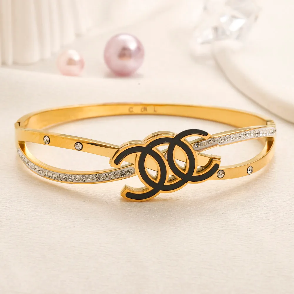 Klassieke Bangle Designer Armbanden Hoge Kwaliteit Liefde Gift Sieraden Juiste Merk Replica Armband 2023 Groothandel voor Vrouwen Ontwerpers