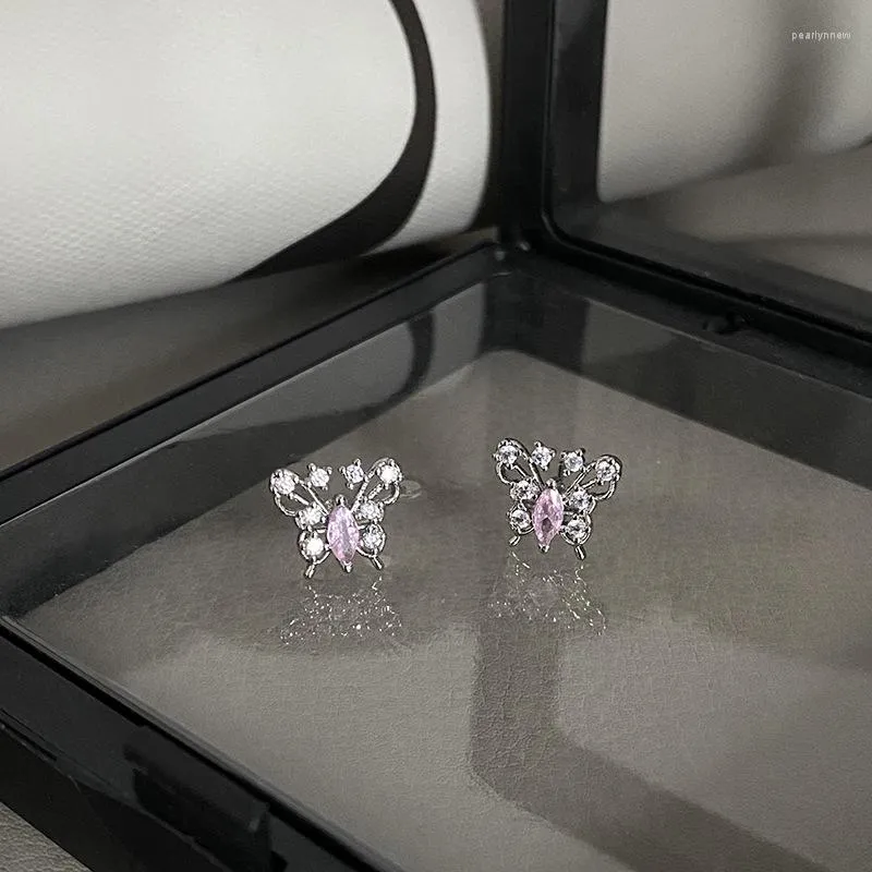 Ohrstecker Ankunft Mode Metall Frauen Klassisch Rosa Schmetterling Zirkon Hohl Licht Luxus Elegant Süß Schmuck