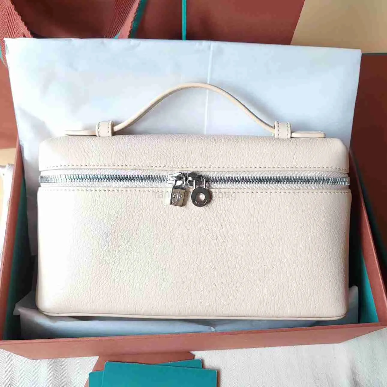 loro piana luxurys pocket l19 extra Evening Bag Genuine Leather Womens  handbag fashion mens Designer Cross Body Totes Clutch Toiletry Kits Key  Wallets