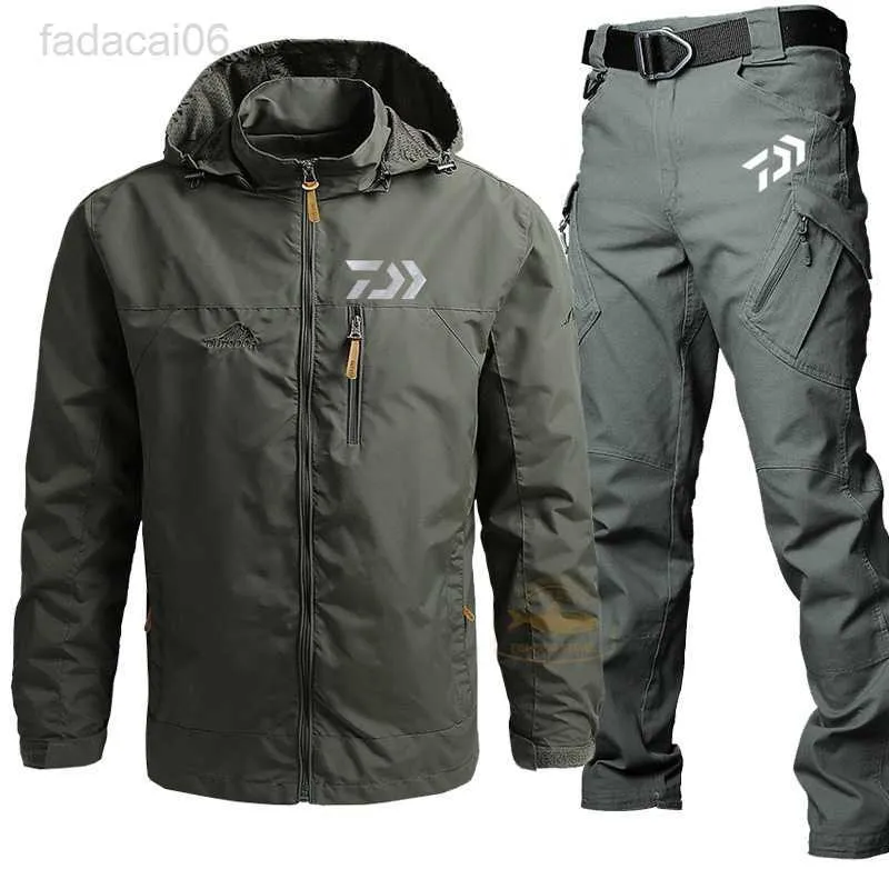Waterproof Mountaineering Fishing Set For Autumn And Fall Outdoor Sports  Decathlon Jackets For Men And Pants By HKD230706 From Fadacai06, $42.95