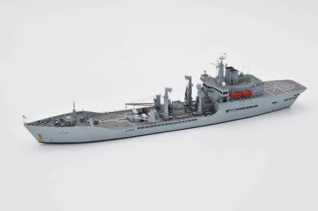 Toys Model Set 1/700 British RFA Wave Knight Fast Fleet Tanker Navy Ship Model Self Made Assembly Hobby EntertainmentHKD230707