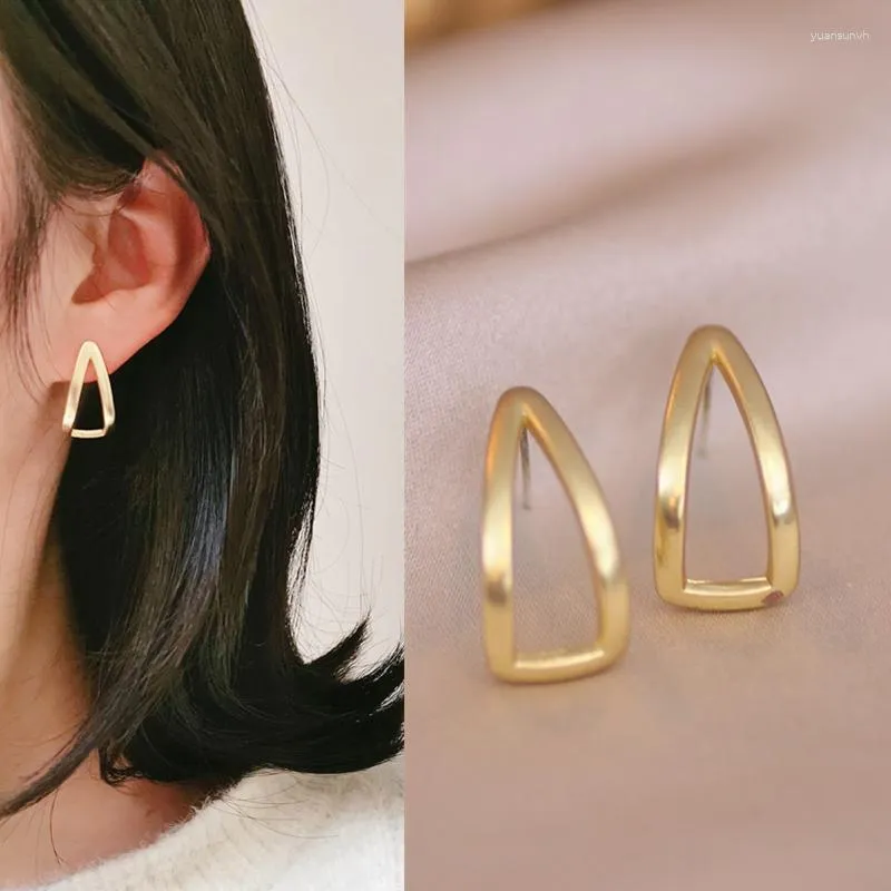 Brincos Clássicos Geométricos Para Mulheres Na Moda Design Simples Cor Dourada Orelha Moda Jóias Presentes Brincos
