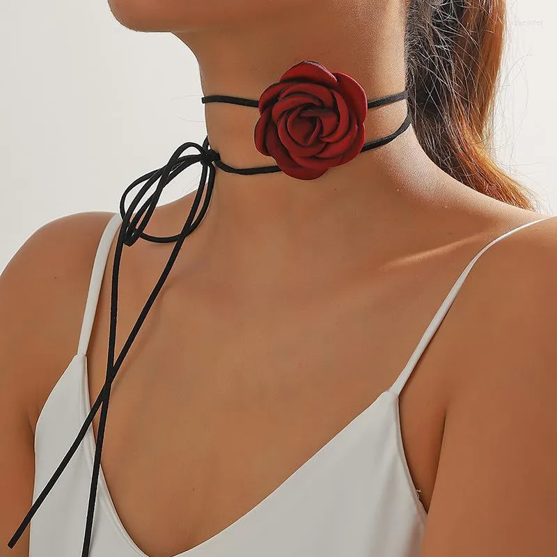 Collier ras du cou Vintage élégant grande fleur collier Style gothique longue chaîne de corde nouée pendentif pour femmes et filles