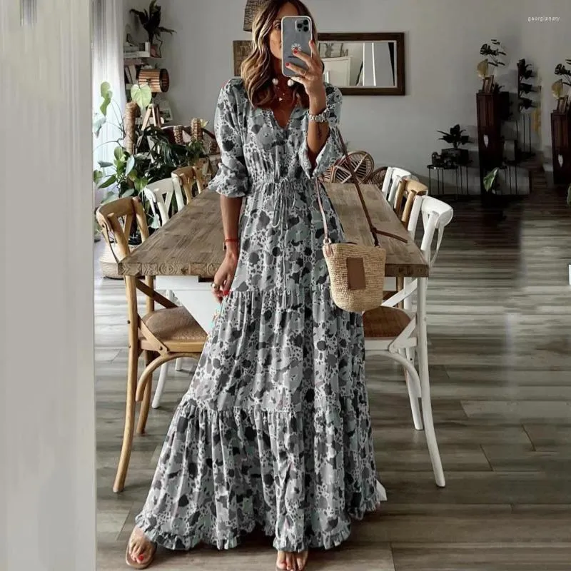 Women Plus Size Vacation Floral Print Irregular Long-sleeve Tee