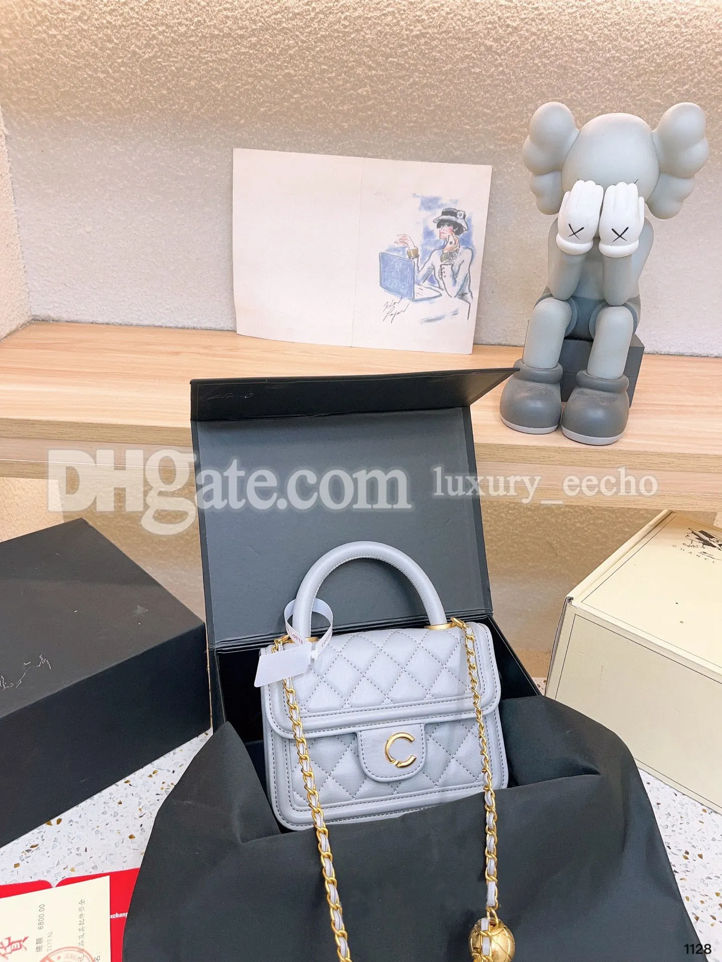 DHgate.com:Luxurious Genuine Leather Crossbody Handbag with