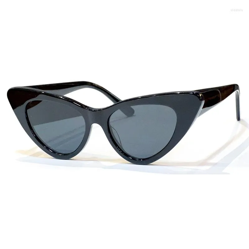 Gafas de sol Retro ojo de gato señoras 2023 moda triángulo marco grande anteojos protección de viaje de verano gafas de sol de lujo