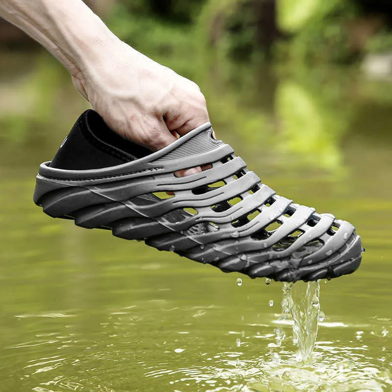 Hiking Footwear Outdoor Amphibious Shoes Light EVA Quick-Drying Drain Men And Women Beach Wading Fishing Soft Comfortable Wear-Resistant Shoes HKD230706