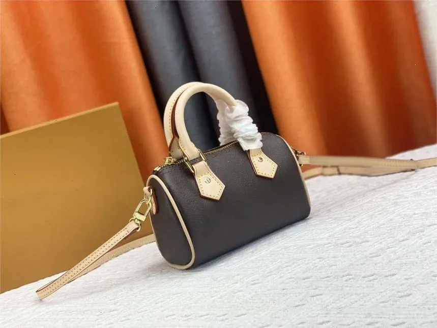 Rosa sugao dam axelväskor lyxiga hög kvalitet stor kapacitet handväska modedesigner flicka shoppingväska handväskor plånbok HBP A002