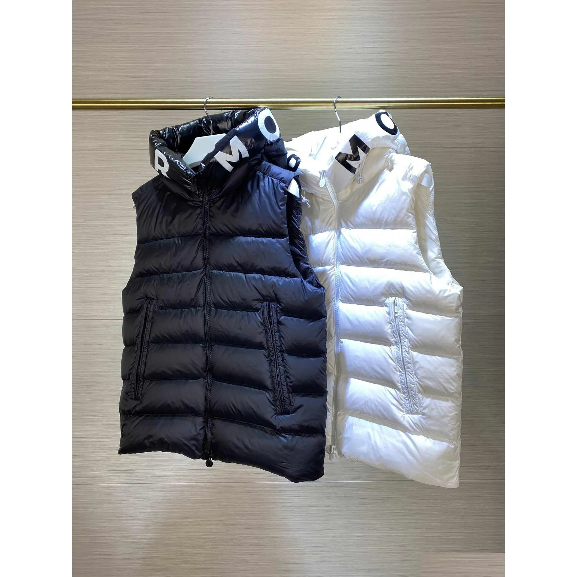 Masculino Down Parkas Jaqueta de inverno Masculino Colete Homme Coletes Gilet Casaco com capuz Outerwear à prova d'água para mulheres e homens Blusão grosso Curto Dhcjg