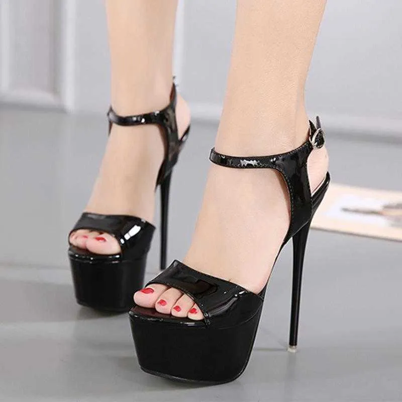 I sandali da donna New Sandals Heels sono versatili, odiano Tiangao taglia grande 41-45 scarpe da donna tacchi alti estivi 230615