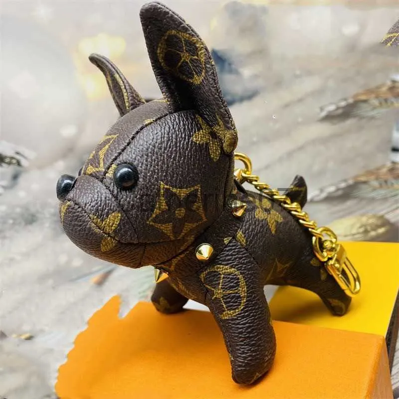 French Bulldog Luxury Designer Keychain With Orange Box Mens Waist Buckle Leather Presbyopia Keyring Pendant For Aftermarket Key Fob Fashionable C J0706 From Catherine07 11.84 DHgate.Com