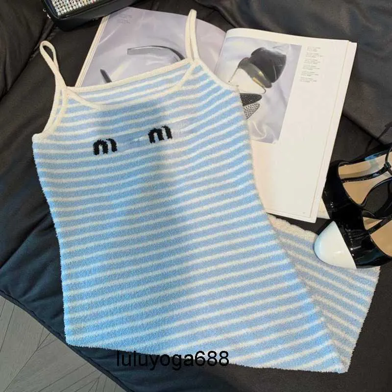 Vestido de designer de vestidos casuais 2023 MIU Halte