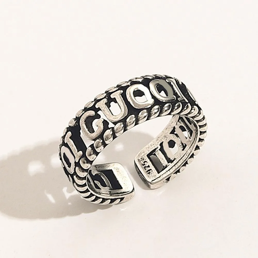 Designer projetado para mulheres anel anel vintage de alta qualidade padrão de recorte gravado anel de moda par anel alfabeto casal anel aberto