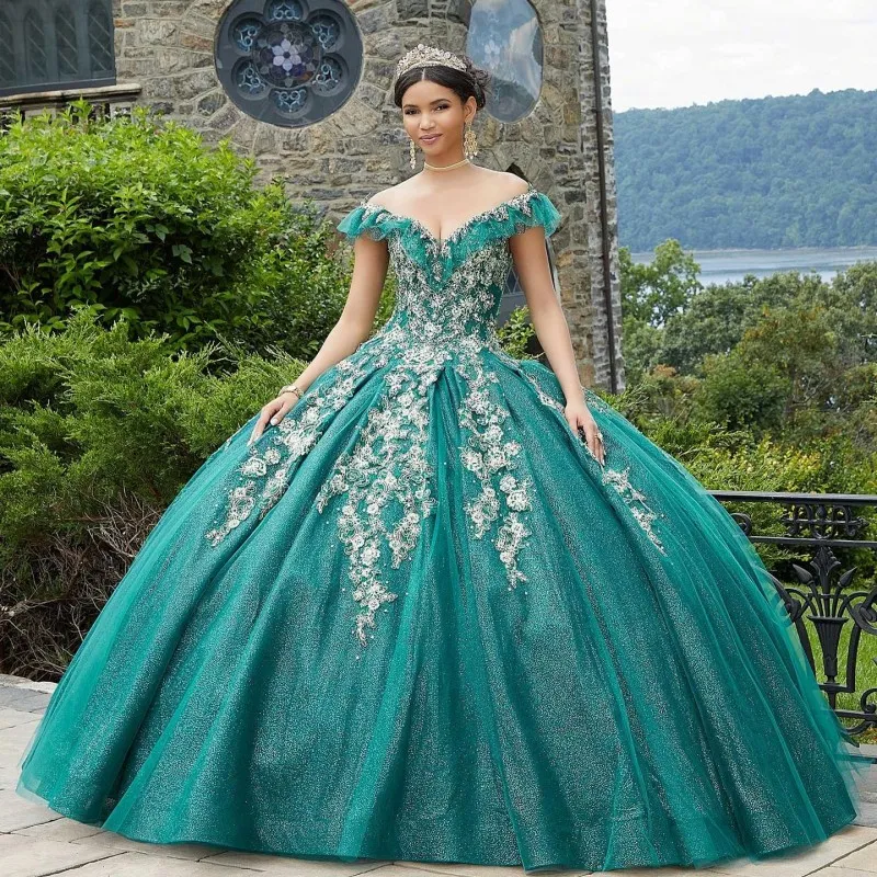Emerald Green błyszczące Off the Shoulder seksowny dekolt w szpic Quinceanera sukienka suknia balowa kryształowe aplikacje koronkowy gorset Vestido De 15 Anos