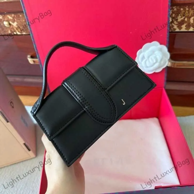 2024 Nieuwe Stijl Luxe Mini Versie J Handtassen Mode Crossbody Schoudertassen Designer Merk Avondtasje Lederen Tote Klein Vierkant Vrouwelijke portemonnee 230706