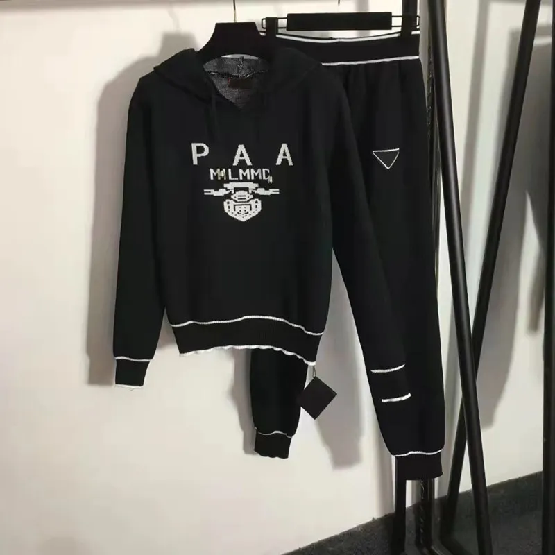 Womens Designer Tracksuits Embroidered Cotton Knitted Casual Clothing