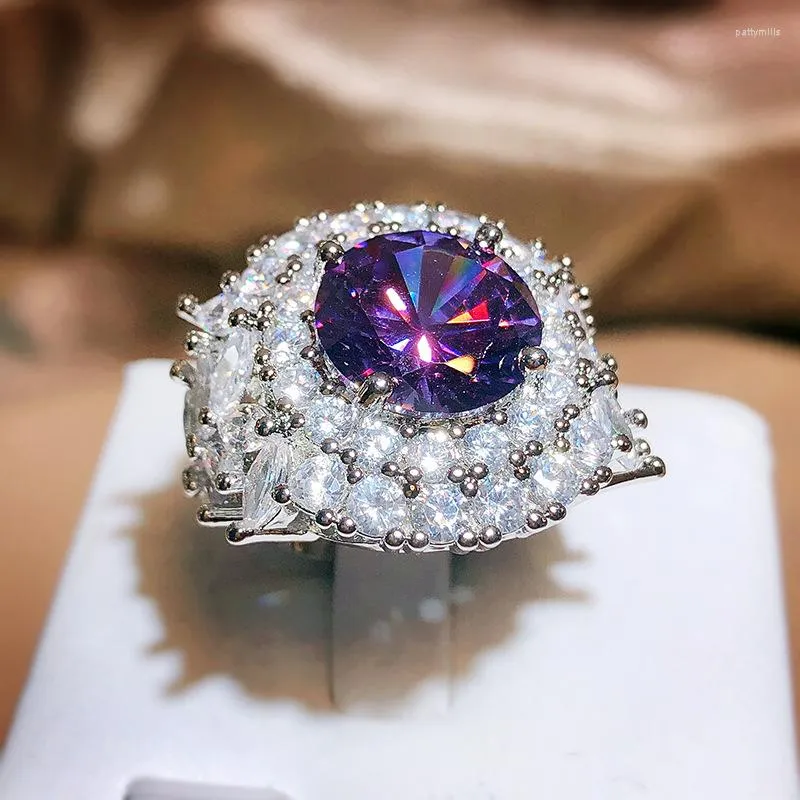 Cluster Rings Luxury 925 Sterling Silver Ring For Charm Lady With Amethyst Gemstone Round Zircon Wedding Jewelry Women