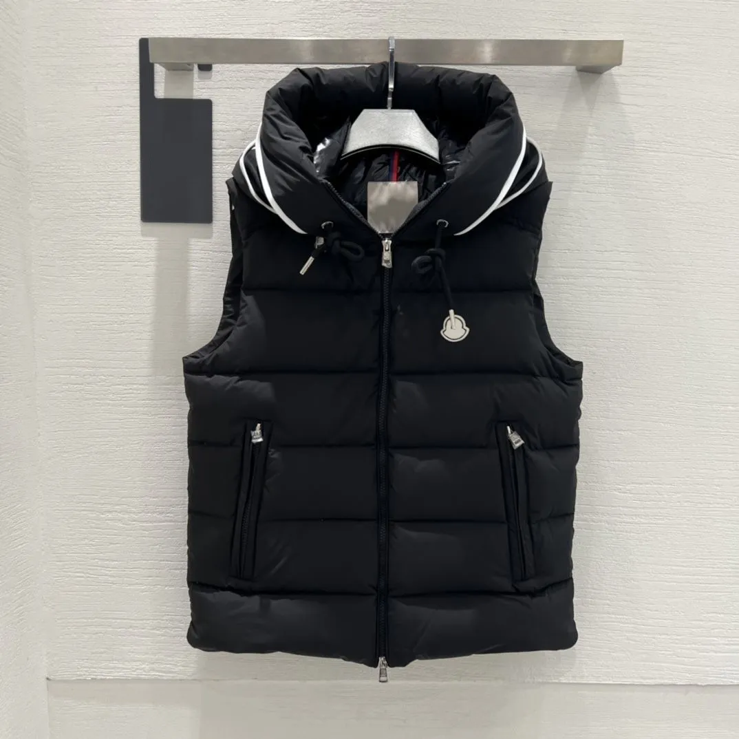 Hiver Designer Puffer Vest Mode Hommes Gilet Vers Le Bas Manteaux Chaud Designer De Luxe Sans Manches Puffer Veste Parkas Surdimensionné