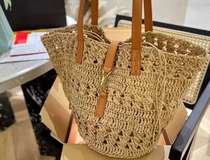 23ylsy New Beach Bag Nasual Rattan TOPRAMERS LARGE TOTSERS WIRCER WINGER WINGER LIGERS HANDLICS SUMMERBEACH BALI Straw Bags Lady Travel Big Basket