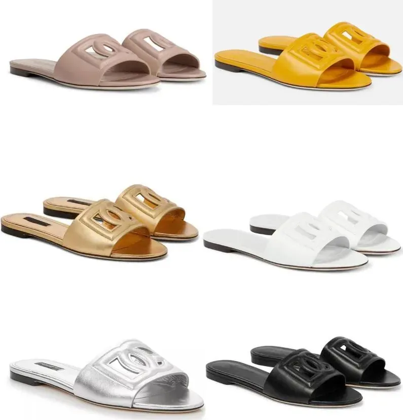 Gold Sliver Leather Luxury Design feminino Sandália Sandália Logo Cut Out Slides de couro Cutout Style Aberto de São de Verão Sandálias com Cartão de Caixa 35-42