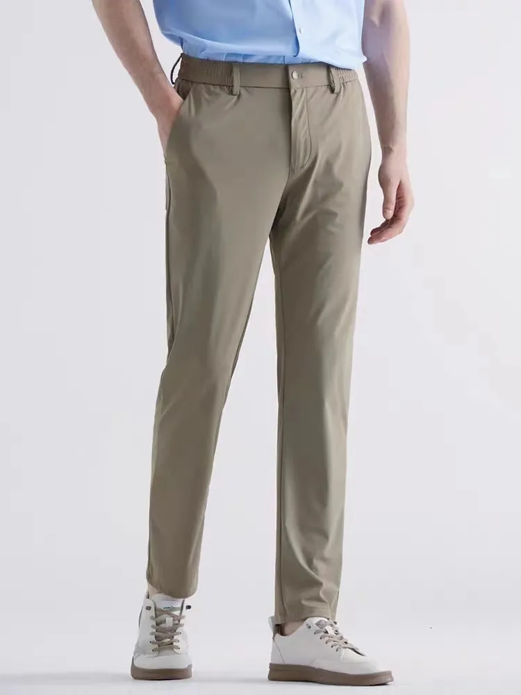 Pantalones de hombre Verano Transpirable Casual Hombres Estirados Nylon Seda Refrigeración Slim Chinos Hombre Negocios Rectos Pantalones largos 230707