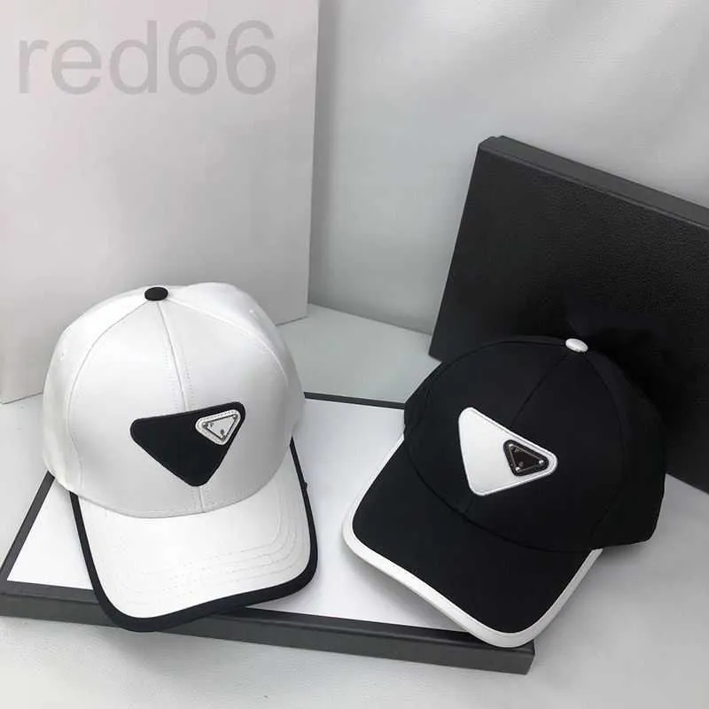 Bollkepsar designer Baseballkepsdesigners hattar lyxboll Bokstavsportstil resor löparkläder hatt temperament mångsidig kepsar väska och låda förpackning mycket bra