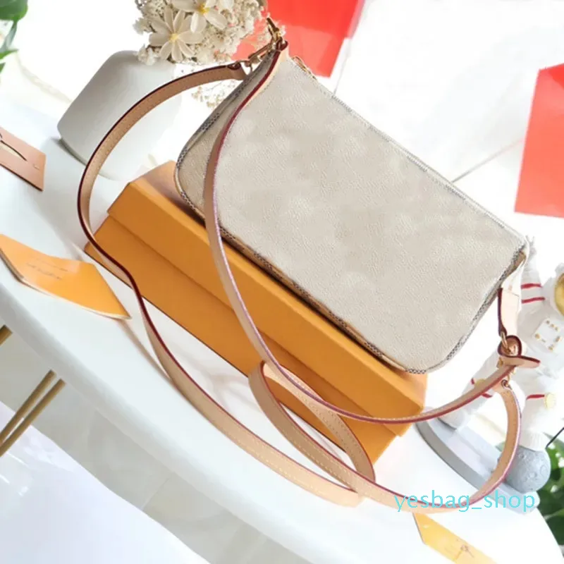 Aksesuar Çantası Pochette Accessoires Tasarımcı Moda Kadın Tuval Omuz Omuz Gündelik Çanta Cep Telefonu Çanta Akşam Debriyaj Çantası Anahtar Koşusu