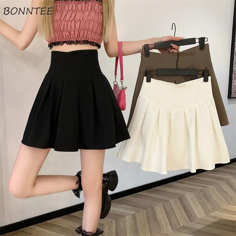 Womens pleated skirt clearance cream