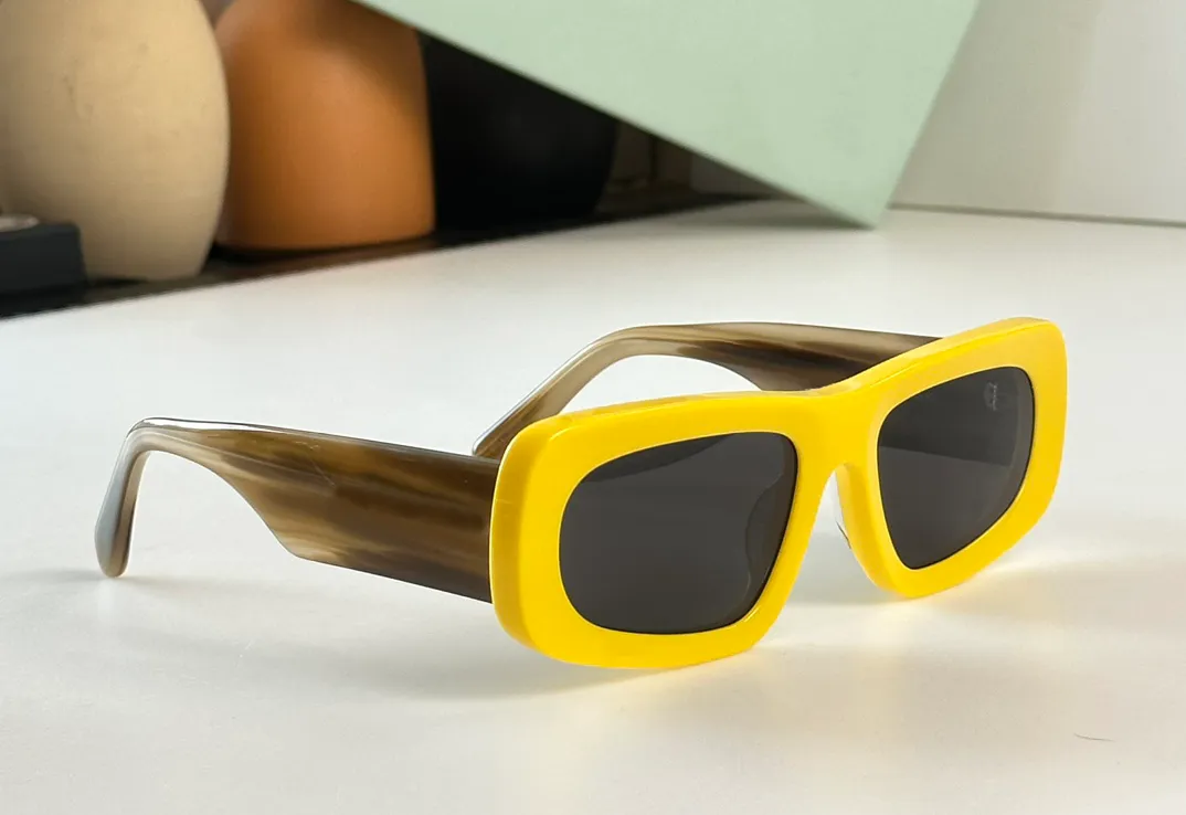 Óculos de sol amarelo lente cinza escuro Homens de verão Gafas de Sol Sonnenbrille Uv400 Eye Wear com caixa
