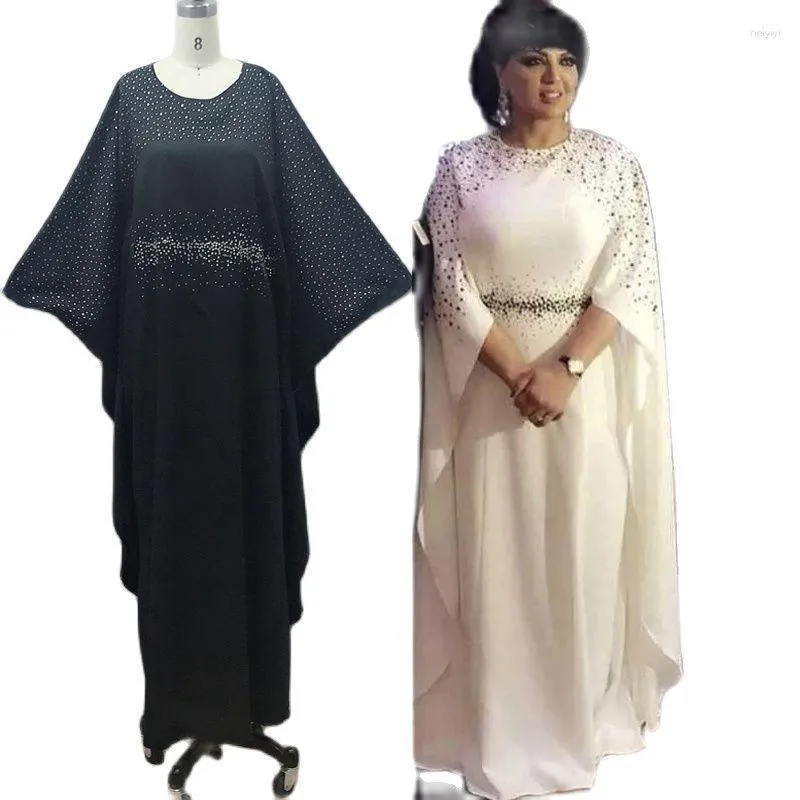 Roupas étnicas Vestido feminino africano F872 Design Bazin Vara longa Diamante Manga curta Gola redonda Tamanho grande Higgi Go