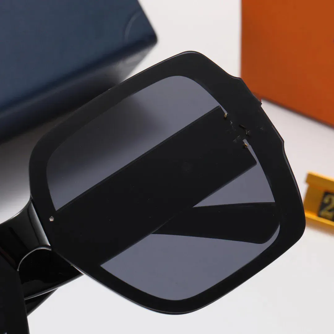 Vintage Square Fashion Sunglasses For Women And Men Designer Brand