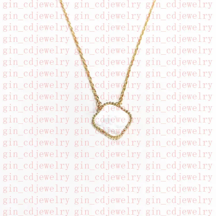 2023Fashion Classic 4/Clover Necklace Pendant Nacre Stainless Steel Plated 18K Women's Matching Clothes From Boyfriend
